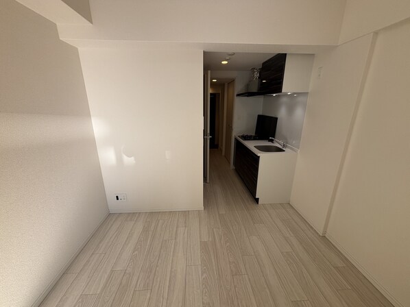 クレストコート江坂垂水町の物件内観写真